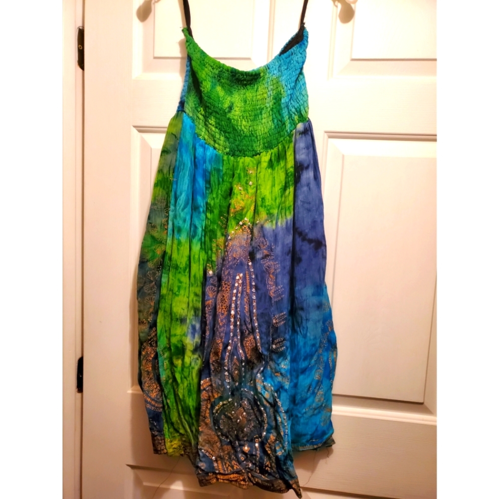 Cassee's strapless dress